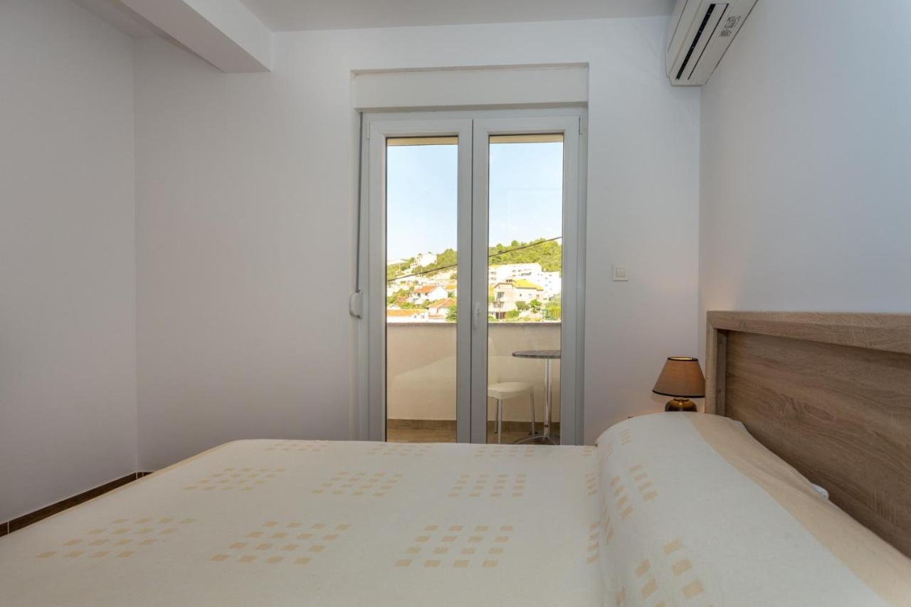 Ferienwohnung Butique Maris Komarna Exterior foto