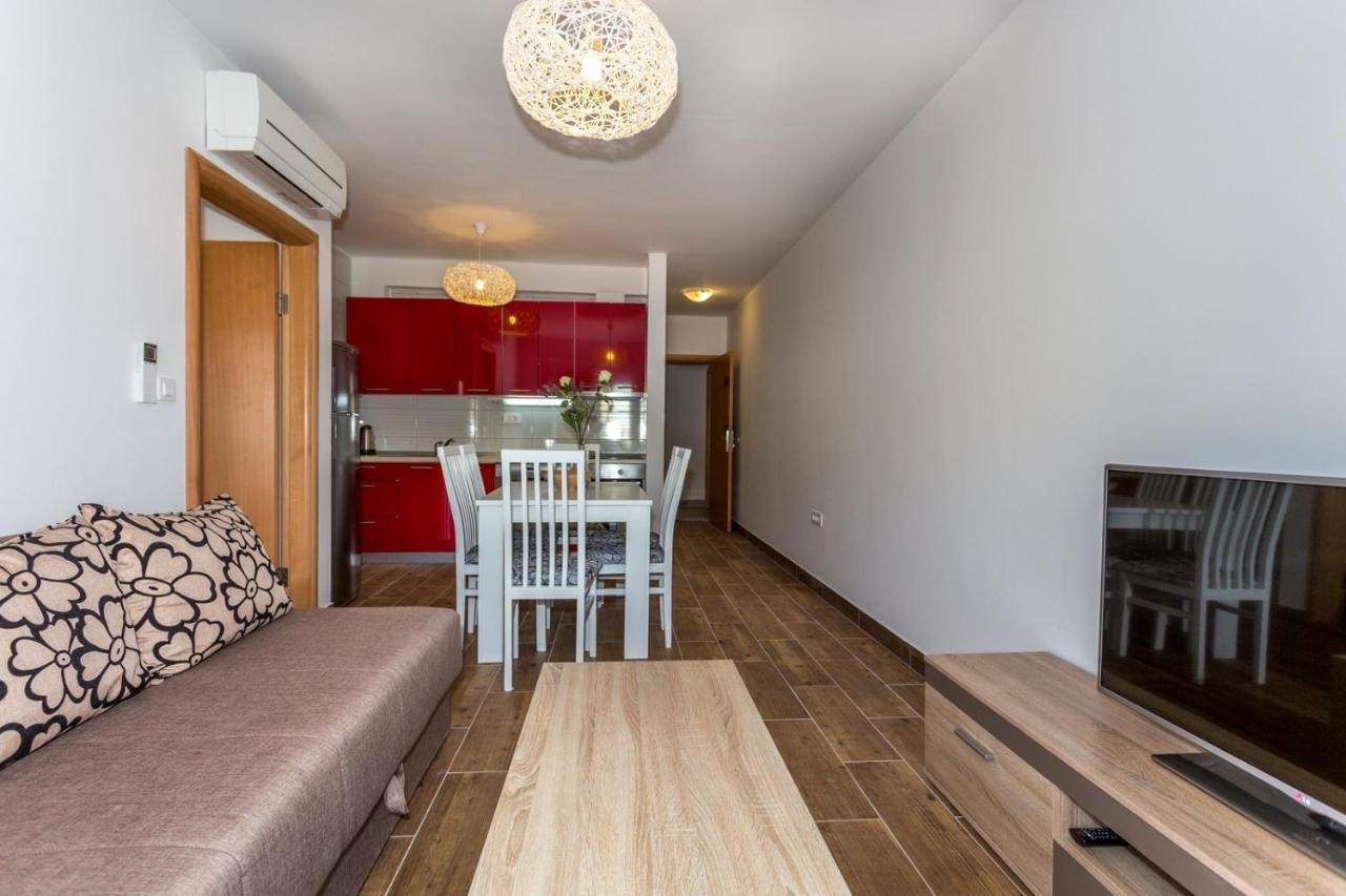 Ferienwohnung Butique Maris Komarna Exterior foto